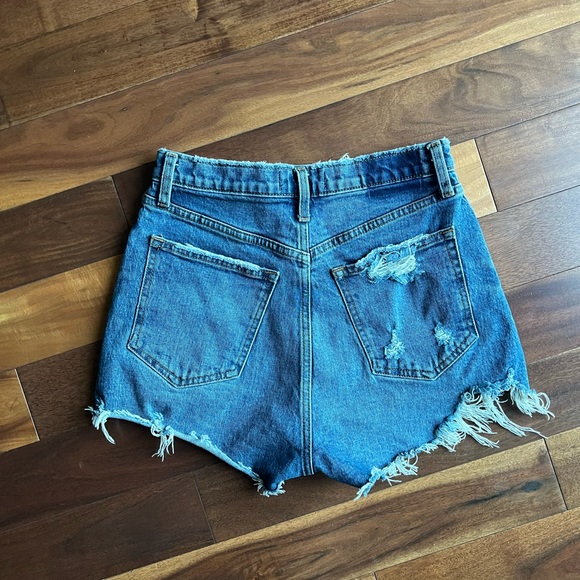Curve Love Mom Shorts high rise Abercrombie and Fitch 27 - Picture 2 of 3